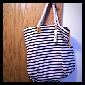 NWT Summer & Rose tote
